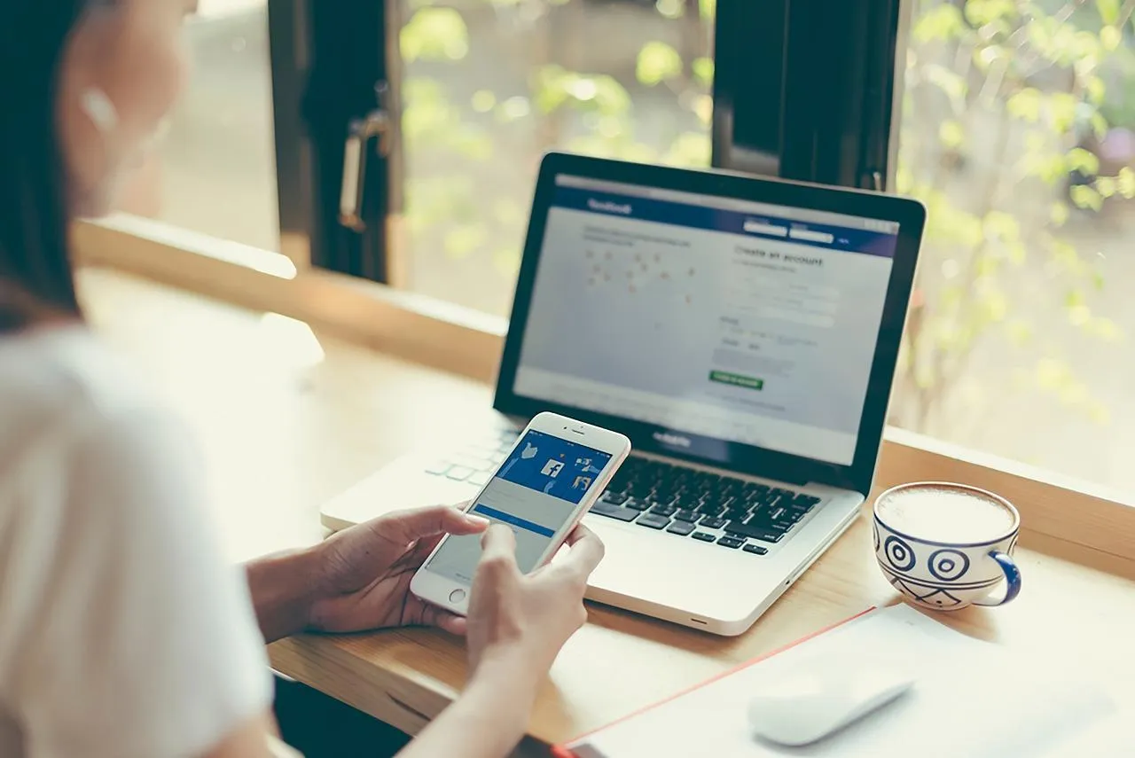 The impact of open-source communities on web development